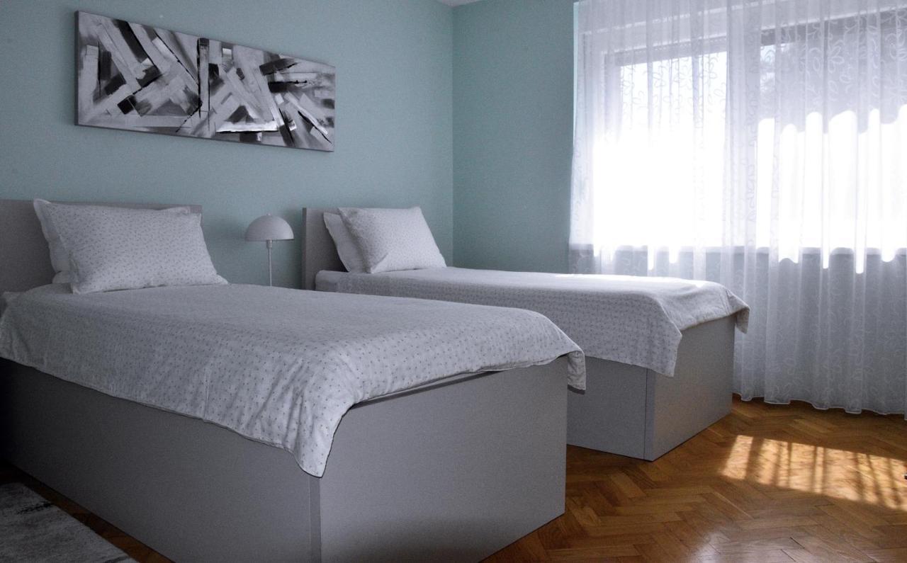 Apartman Bonbon Belisce Exterior foto