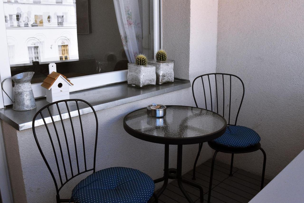 Apartman Bonbon Belisce Exterior foto